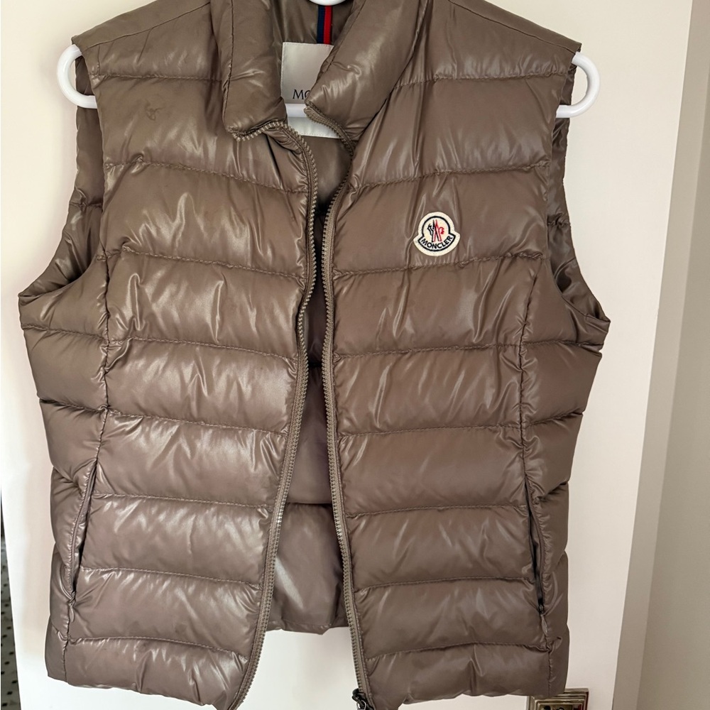 Moncler Women’s Puffer Vest - Sz 2 (Medium)